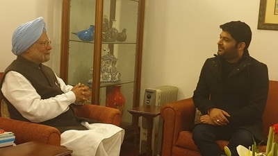 Kapil Sharma shared a picture with Manmohan Singh to pay tribute to the former prime minister.
