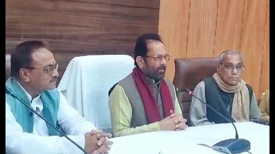 BJP leader and former Union minister Mukhtar Abbas Naqvi addressing media persons in Prayagraj on Dec 27. (HT photo)