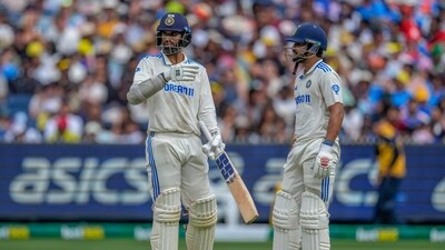 India's Nitish Kumar Reddy, right, India's Washington Sundar during play on the third day of the fourth cricket test between Australia and India (AP) India's Nitish Kumar Reddy, right, India's Washington Sundar during play on the third day of the fourth cricket test between Australia and India (AP)