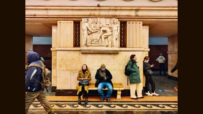 Make an afternoon of scouting for Soviet-era art at Moscow’s metro stations. (Image: Rachel Lopez) Make an afternoon of scouting for Soviet-era art at Moscow’s metro stations. (Image: Rachel Lopez)