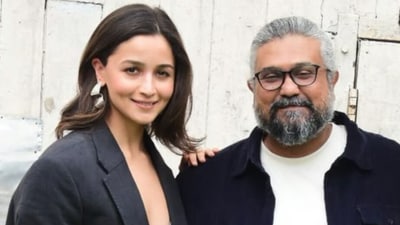 Alia Bhatt and Vasan Bala worked on Jigra together. Alia Bhatt and Vasan Bala worked on Jigra together.