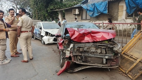 Marathi actor Urmila Kothare's car after an accident in Mumbai's Kandivali. (HT Photo) Marathi actor Urmila Kothare's car after an accident in Mumbai's Kandivali. (HT Photo)