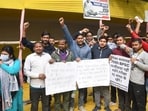 The protesters have been staging a dharna at Gardani Bagh for several days.(Santosh Kumar)