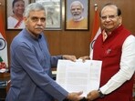 New Delhi, India - Dec. 26, 2024: Congress leader Sandeep Dikshit meets Delhi Lt Governor V K Saxena with complaint against AAP National Convenor and former CM Arvind Kejriwal over AAP's proposed schemes for <span class='webrupee'>₹</span>2100 month allowance for women in New Delhi, India, on Thursday, December 26, 2024. ( HT Photo / Hindustan Times) New Delhi, India - Dec. 26, 2024: Congress leader Sandeep Dikshit meets Delhi Lt Governor V K Saxena with complaint against AAP National Convenor and former CM Arvind Kejriwal over AAP's proposed schemes for <span class='webrupee'>₹</span>2100 month allowance for women in New Delhi, India, on Thursday, December 26, 2024. ( HT Photo / Hindustan Times)