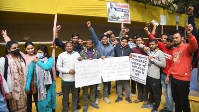 The protesters have been staging a dharna at Gardani Bagh for several days. (Santosh Kumar) The protesters have been staging a dharna at Gardani Bagh for several days. (Santosh Kumar)