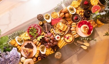 Grazing table ideas for your year-end parties. Grazing table ideas for your year-end parties.