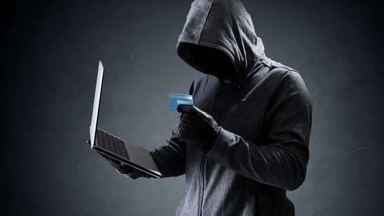 The alleged mastermind, Vaibhav Pitadiya, 33, a relationship manager at Axis Bank in Gujarat, is accused of exploiting his insider knowledge to carry out the scheme.