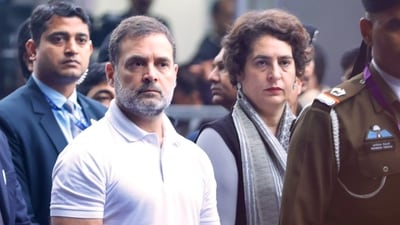 Leader of Opposition in Lok Sabha Rahul Gandhi during Manmohan Singh's funeral. (ANI file photo)
