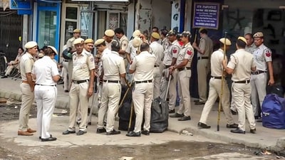 After the commissioner’s order, the police have intensified their vigil across the city (PTI/Representational) After the commissioner’s order, the police have intensified their vigil across the city (PTI/Representational)