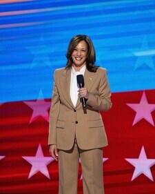 Outgoing US Vice President Kamala Harris Outgoing US Vice President Kamala Harris