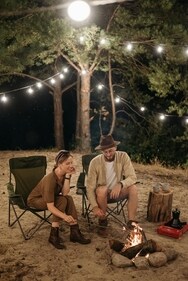 Sharimg moments away from the screen. (Pexels)