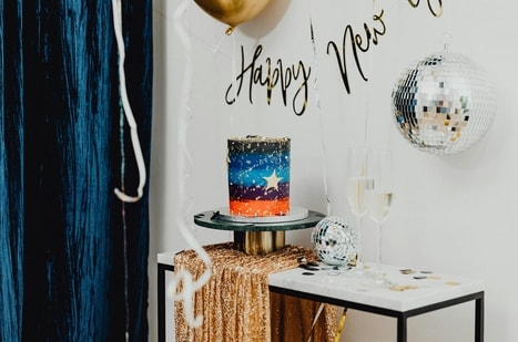 New Year's Eve outfit ideas (Pexels)