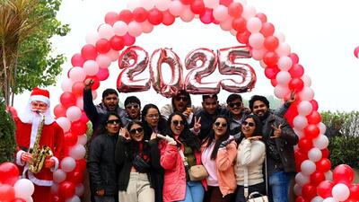 HOPE, JOY, LOVE & LUCK: Youngsters ring in the New Year in style at the Sukhna Lake in Chandigarh. (Ravi Kumar/HT) HOPE, JOY, LOVE & LUCK: Youngsters ring in the New Year in style at the Sukhna Lake in Chandigarh. (Ravi Kumar/HT)