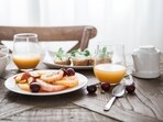 Researchers find that breakfast quality and portion size are crucial for cardiovascular health. Researchers find that breakfast quality and portion size are crucial for cardiovascular health.