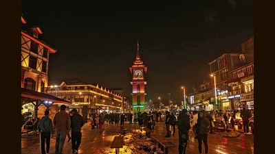 All decked Lal Chowk during the New Year eve in Srinagar. (HT Photo) All decked Lal Chowk during the New Year eve in Srinagar. (HT Photo)