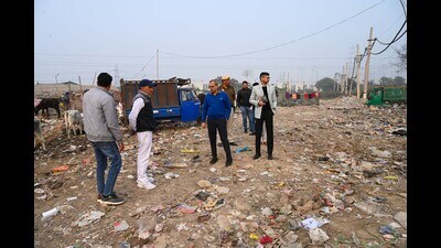 Garg also urged citizens to adopt environmentally friendly practices, highlighting the harmful effects of polythene and single-use plastics on the environment and public health. (HT Photo) Garg also urged citizens to adopt environmentally friendly practices, highlighting the harmful effects of polythene and single-use plastics on the environment and public health. (HT Photo)