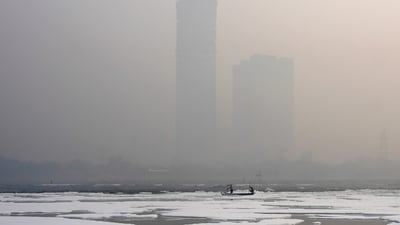A boatman rows amid toxic froth floating on the surface of the Yamuna River at Kalindi Kunj as smog engulfs the area, in New Delhi, Nov. 6, 2024. (PTI/Manvender Vashist) A boatman rows amid toxic froth floating on the surface of the Yamuna River at Kalindi Kunj as smog engulfs the area, in New Delhi, Nov. 6, 2024. (PTI/Manvender Vashist)