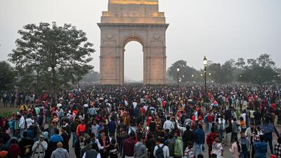 Revellers at India Gate in New Delhi on January 1. (Sanchit Khanna/HT Photo) Revellers at India Gate in New Delhi on January 1. (Sanchit Khanna/HT Photo)