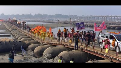 Saints of Atal Akhara entering the mela area ahead of Mahakumbh-2025 in Prayagraj on Wednesday. (Anil Kumar Maurya/HT) Saints of Atal Akhara entering the mela area ahead of Mahakumbh-2025 in Prayagraj on Wednesday. (Anil Kumar Maurya/HT)