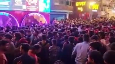 Massive crowds gathered at Koramangala's 5th block on New Year eve. Massive crowds gathered at Koramangala's 5th block on New Year eve.
