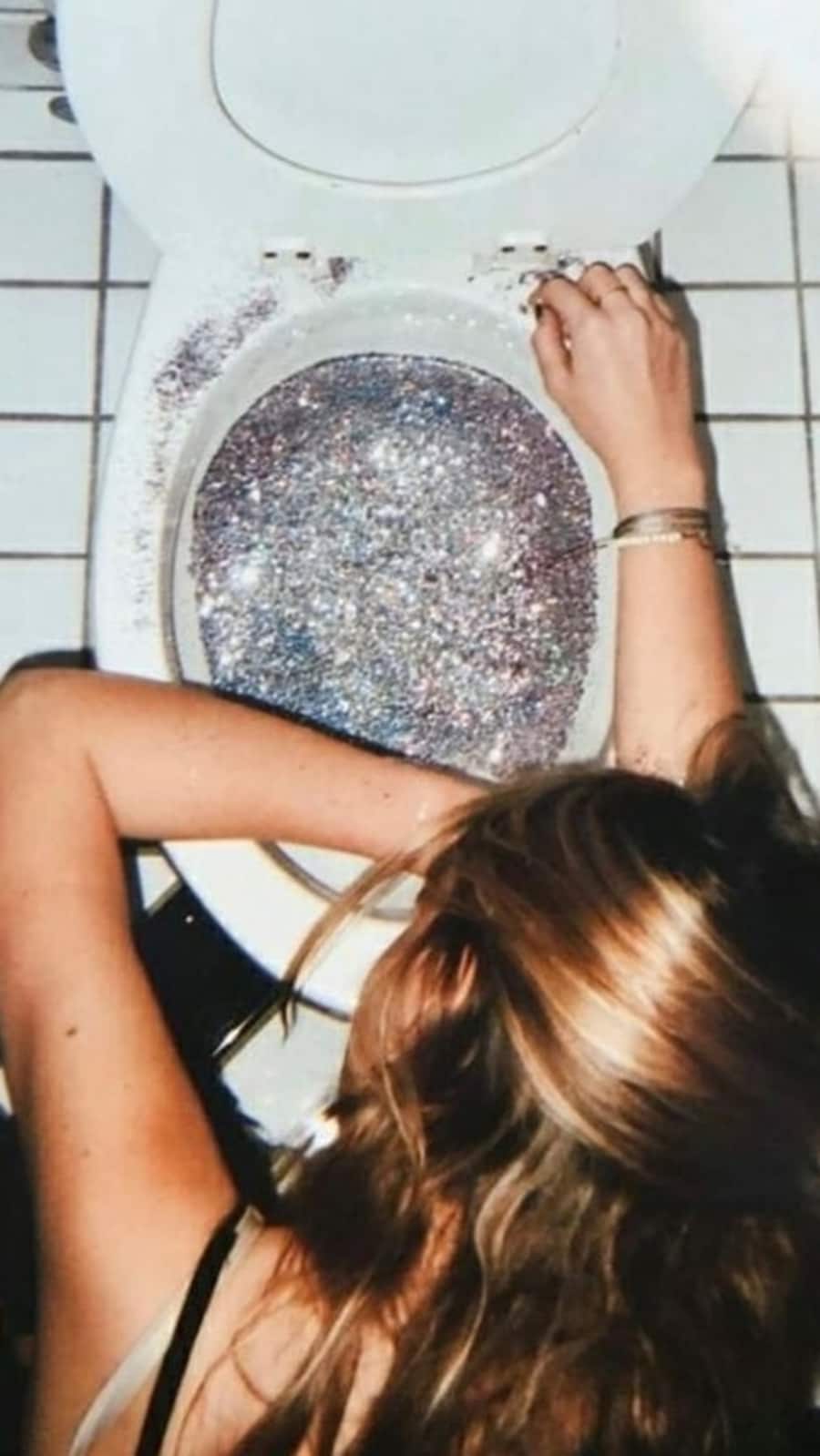 Glamorous_Hangover