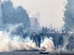 During a demonstration outside the provincial parliament on Wednesday, hundreds of local government leaders and police fought, leading to several arrests and injuries. During a demonstration outside the provincial parliament on Wednesday, hundreds of local government leaders and police fought, leading to several arrests and injuries.