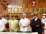 Chief Justice of the Kerala High Court Justice Nitin Madhukar Jamdar administers the oath of office to former Bihar Governor Rajendra Arlekar as 23rd Governor of Kerala during the swearing-in ceremony, in Thiruvananthapuram on Thursday. State Chief Minister Pinarayi Vijayan and others are also present. 
