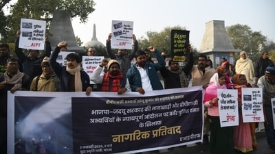 Members of various left organisations stage a protest demanding re-examination of 70th BPSC prelims exam and against the alleged police lathi charge on BPSC aspirants during an agitation, at Buddha Smriti Park in Patna. (Santosh Kumar) Members of various left organisations stage a protest demanding re-examination of 70th BPSC prelims exam and against the alleged police lathi charge on BPSC aspirants during an agitation, at Buddha Smriti Park in Patna. (Santosh Kumar)