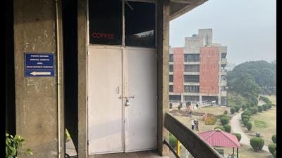BREW-TAL RECAP OF 2019: The Colonel’s Coffee House has been shut since January 1. (Keshav Singh/HT) BREW-TAL RECAP OF 2019: The Colonel’s Coffee House has been shut since January 1. (Keshav Singh/HT)