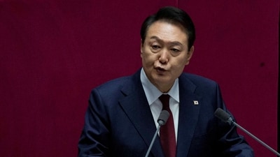 As police prepared to arrest him for enforcing martial law last month, impeached South Korean President Yoon Suk Yeol made a defiant speech to conservative supporters gathered outside his home in the capital city of Seoul, promising to "fight to the end" against what he called "anti-state forces." (REUTERS file photo)