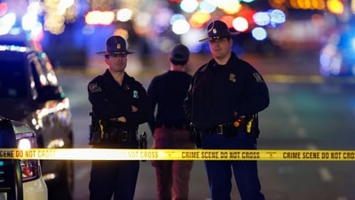 Louisiana state police personnel stand near the site where people were killed by a man driving a truck in an attack during New Year's celebrations, in New Orleans, Louisiana, U.S., January 1, 2025. (REUTERS/Eduardo Munoz) (REUTERS)