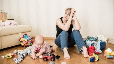 Mothers suffering from depression don't pay active attention to their kids. (Shutterstock) Mothers suffering from depression don't pay active attention to their kids. (Shutterstock)