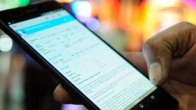 A cell phone that an undertrial inmate had concealed in his shoes was discovered at the Thane Central Jail in Maharashtra (Getty Images/representative ) A cell phone that an undertrial inmate had concealed in his shoes was discovered at the Thane Central Jail in Maharashtra (Getty Images/representative )