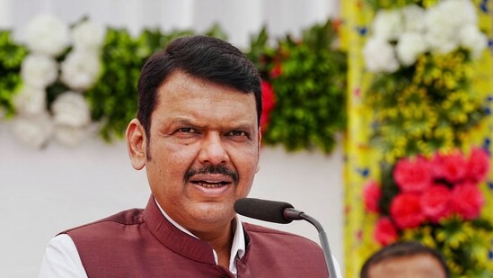**EDS: IMAGE VIA @CMOMaharashtra ON WEDNESDAY, JAN. 1, 2025** Gadchiroli: Maharashtra Chief Minister Devendra Fadnavis interacts with the 'jawans' and villagers at the 'Bhavya Janajagran Melava', at Pengunda in Gadchiroli district of Maharashtra. (PTI Photo)(PTI01_01_2025_000324A) (PTI)