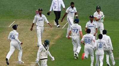 Robin Uthappa did not mince his words as he slammed ‘Mr Fix-It’, saying the player in question should be named and shamed. (Photo by Saeed KHAN / AFP) (AFP) Robin Uthappa did not mince his words as he slammed ‘Mr Fix-It’, saying the player in question should be named and shamed. (Photo by Saeed KHAN / AFP) (AFP)