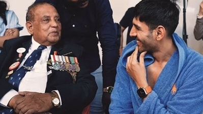 Murlikant Petkar is the subject on which Kartik Aaryan's Chandu Champion is based. Murlikant Petkar is the subject on which Kartik Aaryan's Chandu Champion is based.