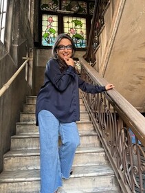 Aparna Sen has directed several award-winning films like 36 Chowringhee Lane, Paromitar Ek Din, Yugant, Parama, and The Rapist. Aparna Sen has directed several award-winning films like 36 Chowringhee Lane, Paromitar Ek Din, Yugant, Parama, and The Rapist.