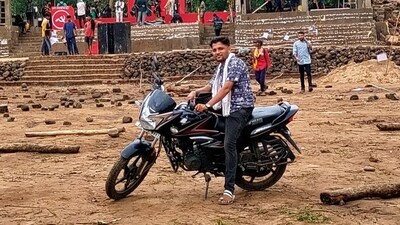 Mukesh Chandrakar's body was discovered in a septic tank that had been freshly sealed with concrete. (@MukeshChandrak9/X) Mukesh Chandrakar's body was discovered in a septic tank that had been freshly sealed with concrete. (@MukeshChandrak9/X)