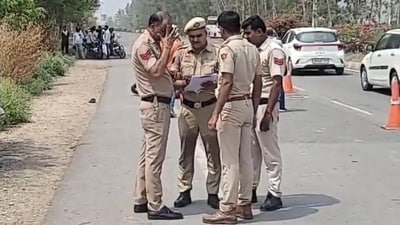 The accident took place due to low visibility amid dense fog in the morning. (Representational Image) (HT Photo) The accident took place due to low visibility amid dense fog in the morning. (Representational Image) (HT Photo)