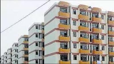 Notices were sent to each allottee 5 to 6 times, and were called for personal hearing. Even after that, the dues were not deposited. Therefore, the board cancelled their allotment under clause number 2, 12 and 16(A) of the Deed of License of Chandigarh Small Flats Scheme, 2006. (HT Photo)