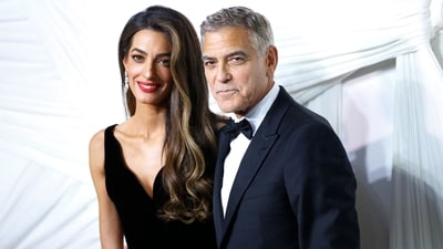 US actor George Clooney (R) and his wife Lebanese-British barrister Amal Clooney arrive for "The Albies" hosted by the Clooney Foundation for Justice at the New York Public Library in New York, September 26, 2024. (Photo by John Lamparski / AFP) (AFP) US actor George Clooney (R) and his wife Lebanese-British barrister Amal Clooney arrive for "The Albies" hosted by the Clooney Foundation for Justice at the New York Public Library in New York, September 26, 2024. (Photo by John Lamparski / AFP) (AFP)