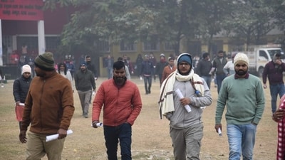  Applicants coming out after appeared in the Bihar Public Service Commission (BPSC) 70th Prelims Exam, at Mahanth hanuman sharn high School, in patna Applicants coming out after appeared in the Bihar Public Service Commission (BPSC) 70th Prelims Exam, at Mahanth hanuman sharn high School, in patna
