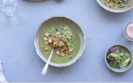 Broccoli soup with coconut milk Broccoli soup with coconut milk