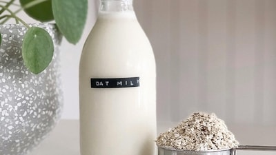Oat milk is simply made by grinding water with oats (instagram) Oat milk is simply made by grinding water with oats (instagram)