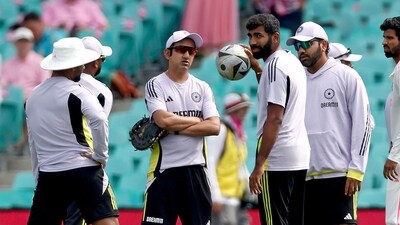 Sunil Gavaskar feels questions need to be asked of head coach Gautam Gambhir and his support staff after India lost the Border-Gavaskar Trophy. (Photo by DAVID GRAY / AFP) (AFP) Sunil Gavaskar feels questions need to be asked of head coach Gautam Gambhir and his support staff after India lost the Border-Gavaskar Trophy. (Photo by DAVID GRAY / AFP) (AFP)