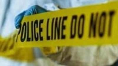 Delhi news: The gang was eight-strong and was armed with knives. (Representational) Delhi news: The gang was eight-strong and was armed with knives. (Representational)