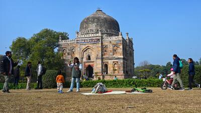 People at Lodhi Garden on Sunday afternoon. (Vipin Kumar/HT Photo) People at Lodhi Garden on Sunday afternoon. (Vipin Kumar/HT Photo)