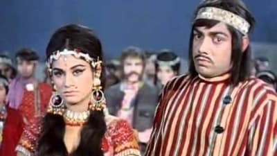 Aruna Irani was one of the highlights of Caravan. Aruna Irani was one of the highlights of Caravan.