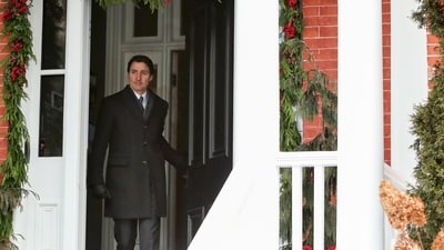 Justin Trudeau, Canada's prime minister, arrives for a news conference at Rideau Cottage in Ottawa, Ontario, Canada, on Monday, (Bloomberg) Justin Trudeau, Canada's prime minister, arrives for a news conference at Rideau Cottage in Ottawa, Ontario, Canada, on Monday, (Bloomberg)