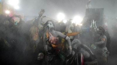 A sadhu from Niranjani Akhara at Maha Kumbh Mela in Prayagraj
Photo Credit: REUTERS/Ritesh Shukla A sadhu from Niranjani Akhara at Maha Kumbh Mela in Prayagraj
Photo Credit: REUTERS/Ritesh Shukla